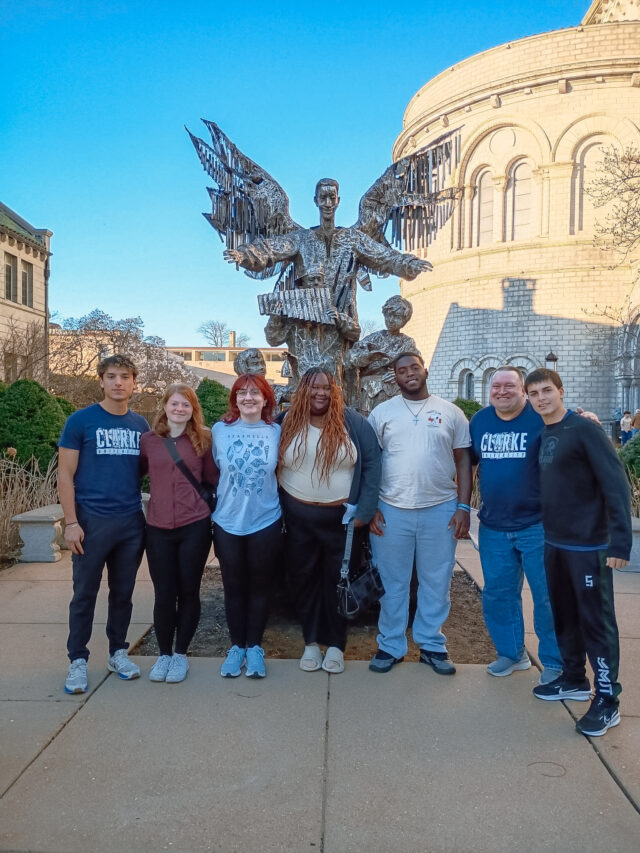 Clarke University students gather together during their service trip to St. Louis, Missouri.