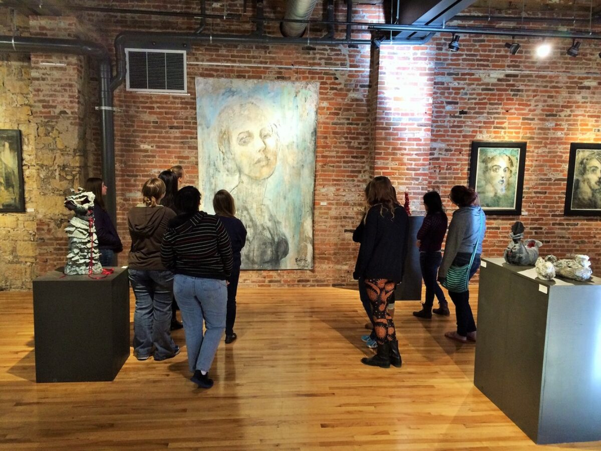 Dubuque Art Scene-Gallery - Full Size