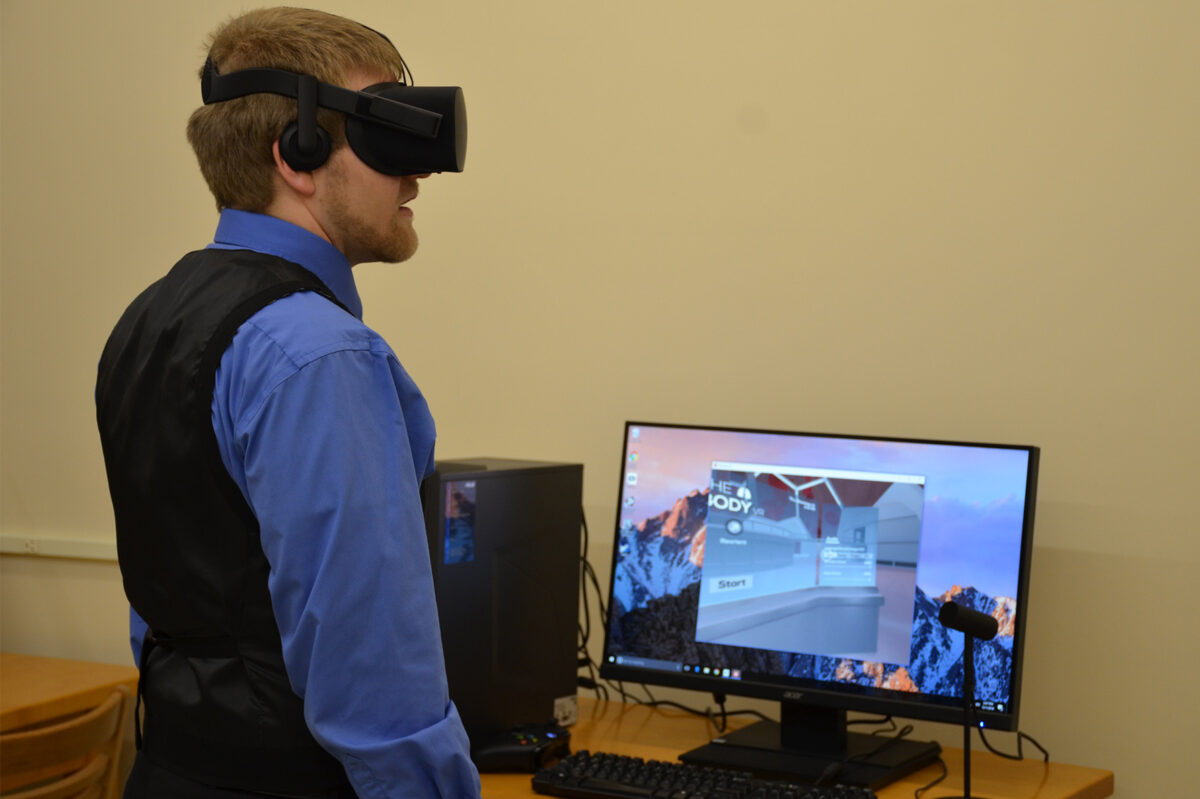 Clarke University Computer Information Systems Virtual Reality Simulation - Full Size