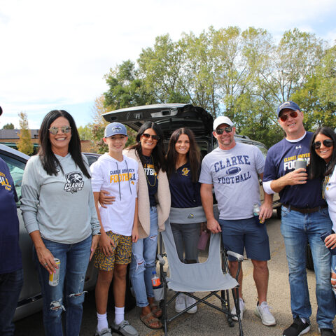 homecoming tailgate parent group